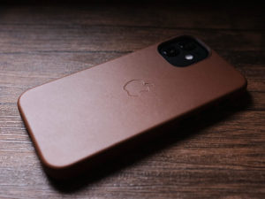 Apple iPhone 12 mini 純正 レザーケース サドルブラウン