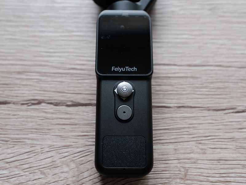 Feiyu Pocket 2の液晶とボタンの写真