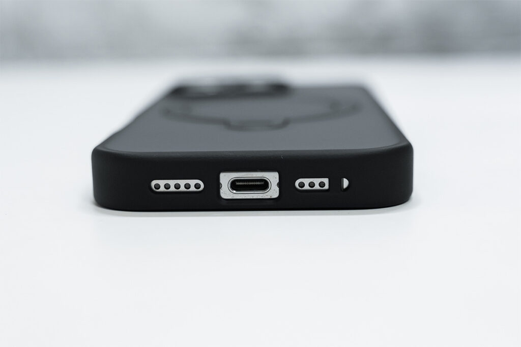 CASEKOO MagicStand Pro レビュー