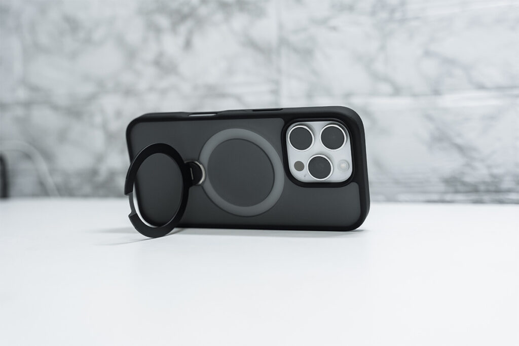 CASEKOO MagicStand Pro レビュー