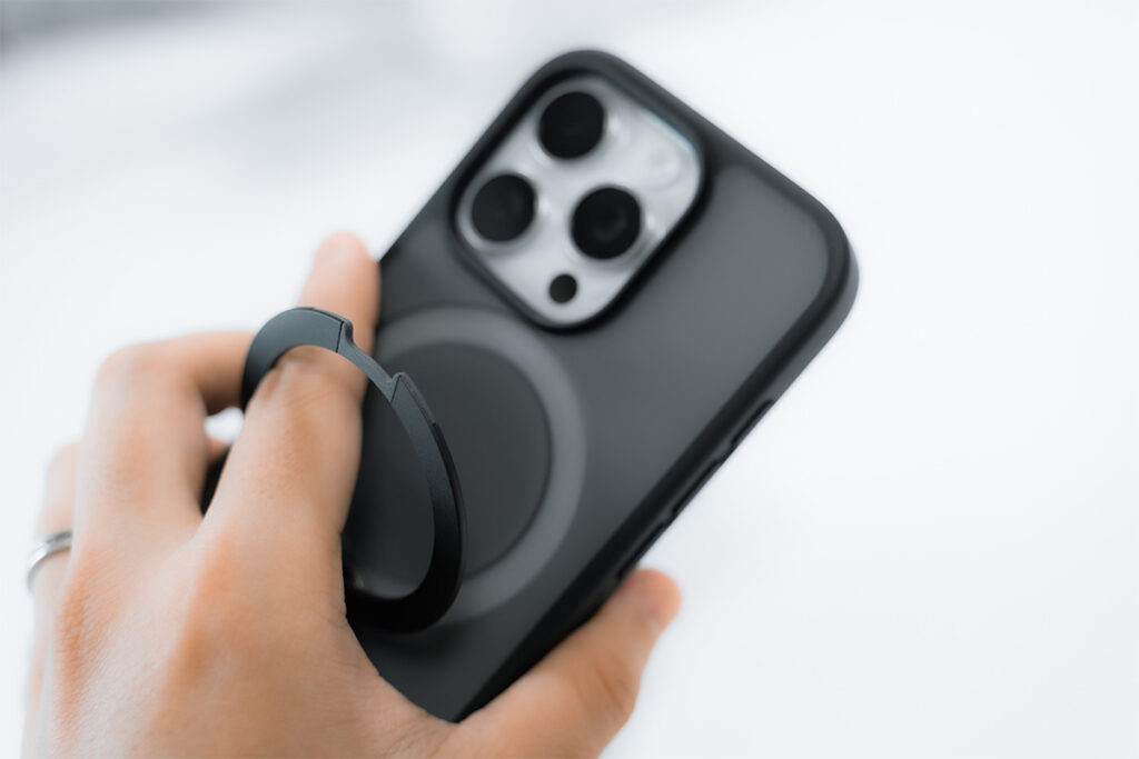 CASEKOO MagicStand Pro レビュー