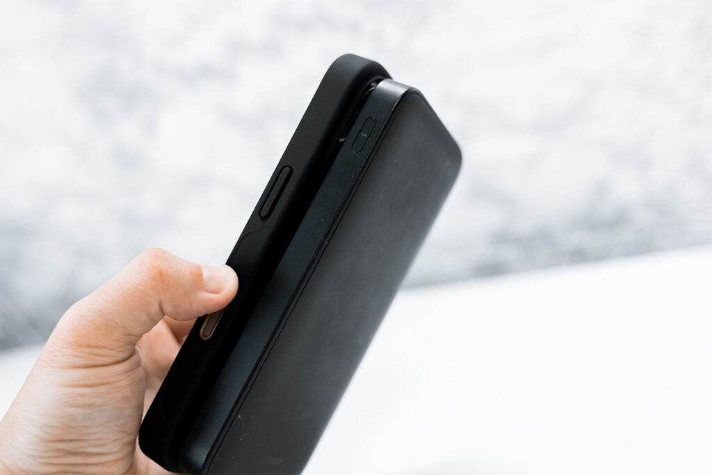 CASEKOO MagicStand Pro レビュー