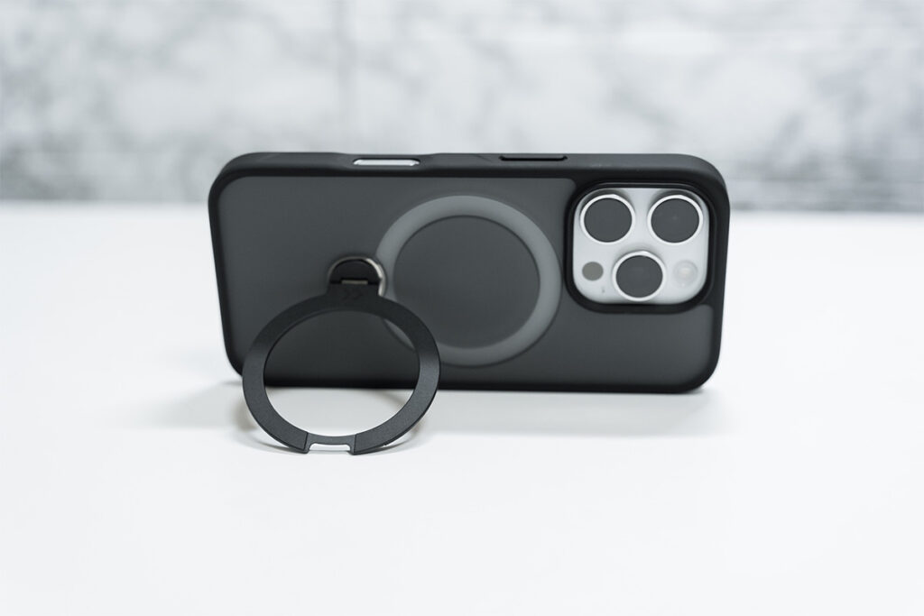 CASEKOO MagicStand Pro レビュー