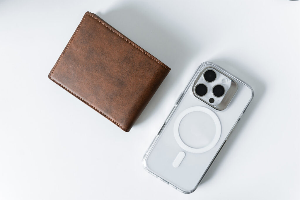 ESR Classic Geo ウォレット レビュー