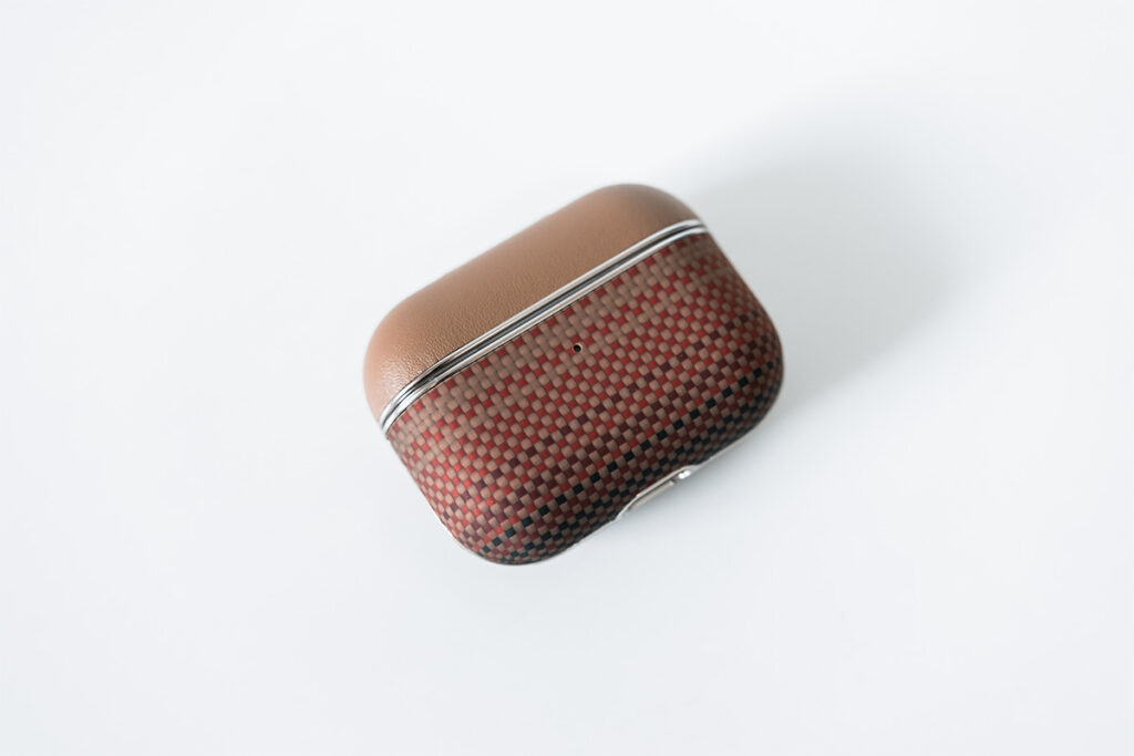 Pitaka Magnetic Woven Wallet AirPods Proケース レビュー