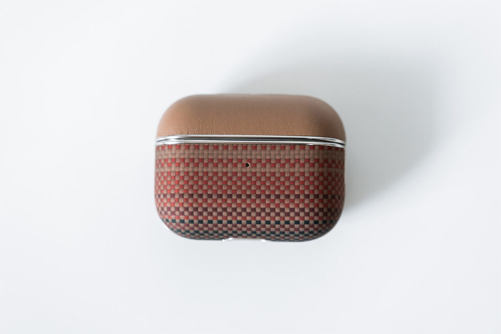 Pitaka Magnetic Woven Wallet AirPods Proケース レビュー