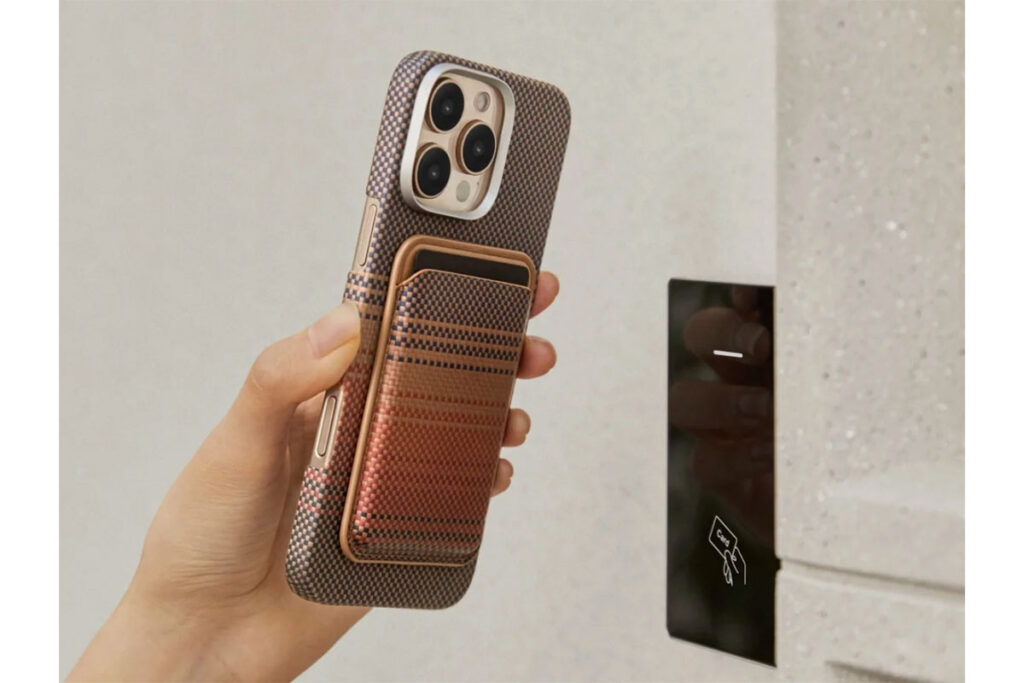Pitaka Magnetic Woven Wallet AirPods Proケース レビュー
