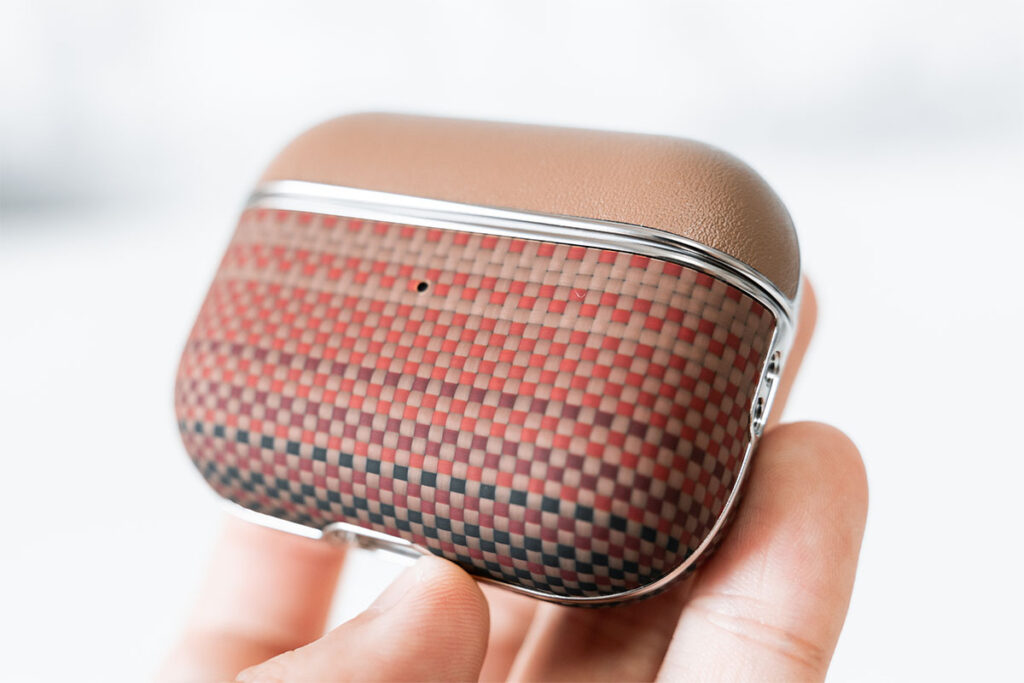 Pitaka Magnetic Woven Wallet AirPods Proケース レビュー
