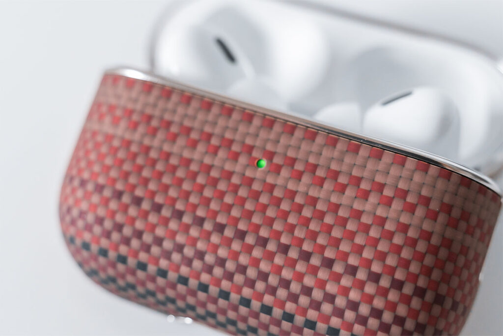 Pitaka Magnetic Woven Wallet AirPods Proケース レビュー