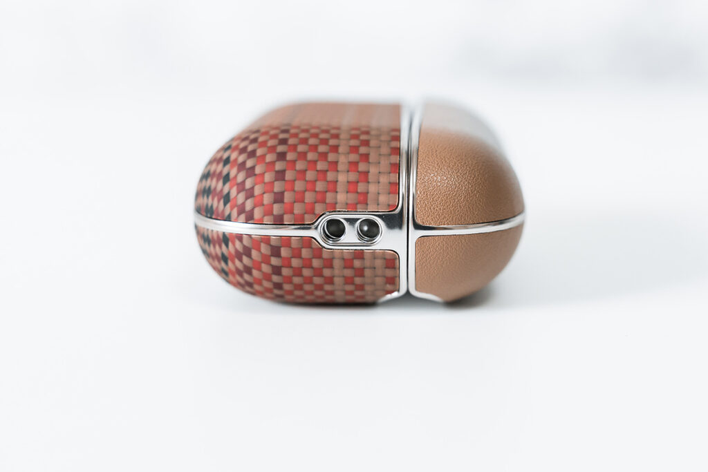 Pitaka Magnetic Woven Wallet AirPods Proケース レビュー