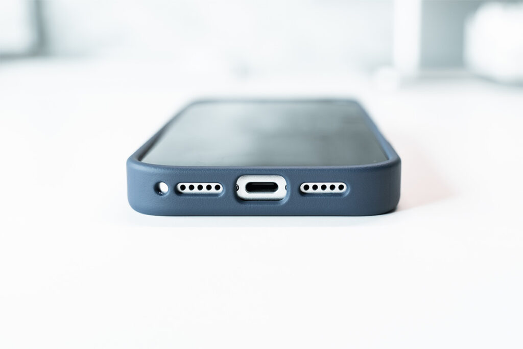 CASEKOO iPhone 17 Pro用 MagicStand Pro レビュー