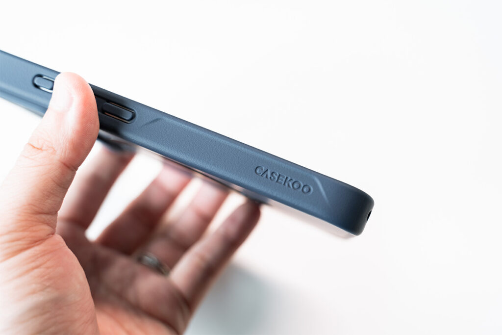 CASEKOO iPhone 17 Pro用 MagicStand Pro レビュー