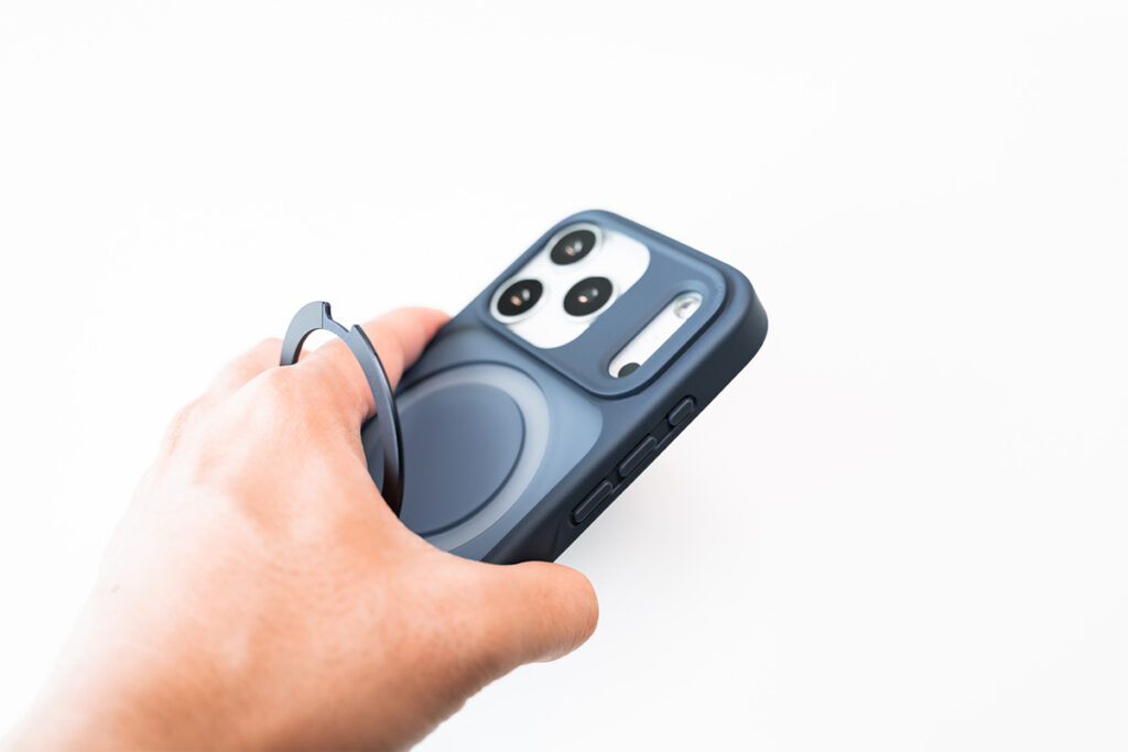 CASEKOO iPhone 17 Pro用 MagicStand Pro レビュー
