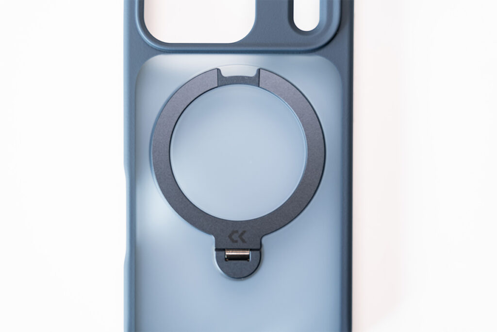 CASEKOO iPhone 17 Pro用 MagicStand Pro レビュー