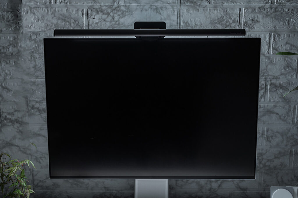 BenQ ScreenBar Halo 2 レビュー