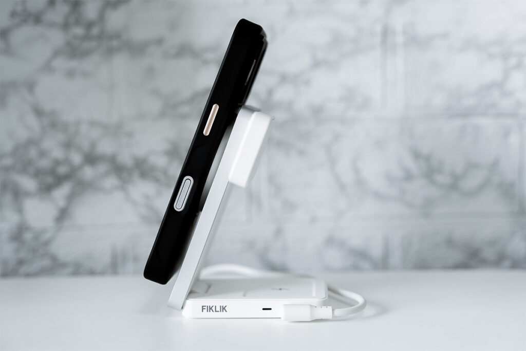 CASEKOO MagicStand Pro 新デザイン
