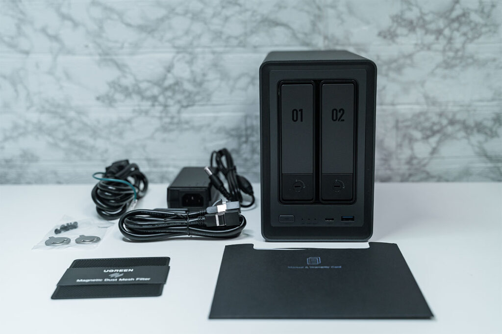 UGREEN NASync DXP2800 レビュー