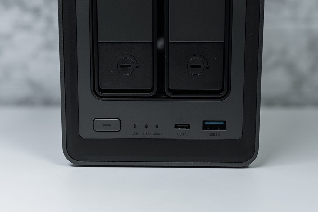 UGREEN NASync DXP2800 レビュー