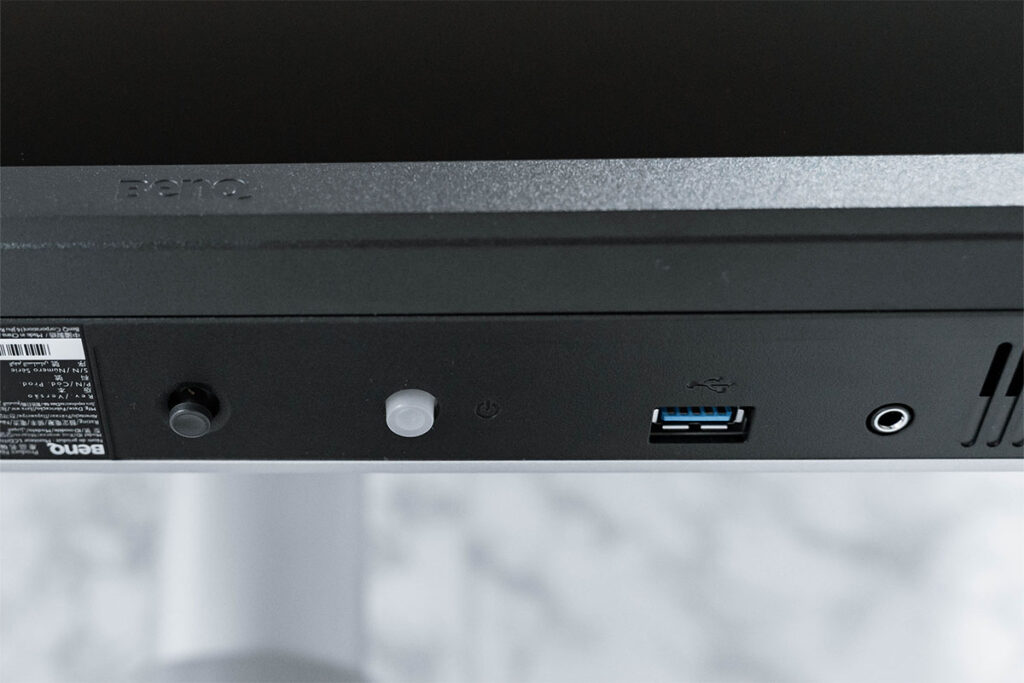 BenQ MA270UP レビュー