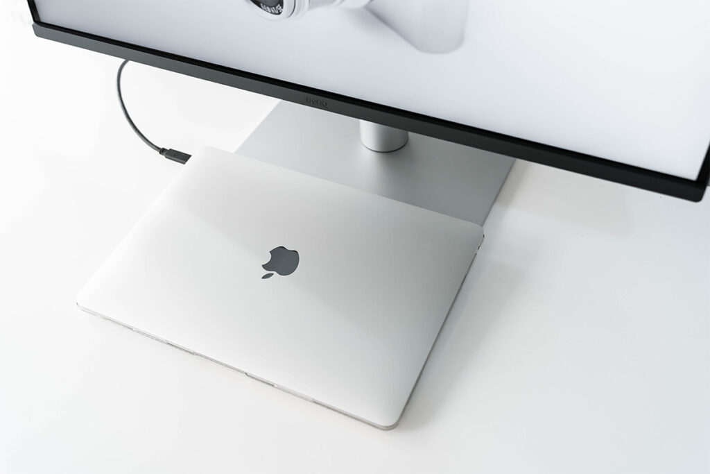 BenQ MA270UP レビュー