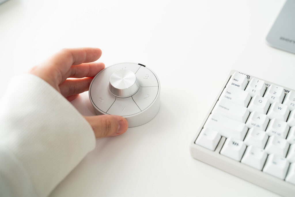 BenQ PD2730S レビュー