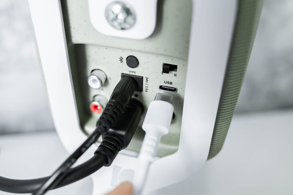 Kanto Audio UKI レビュー