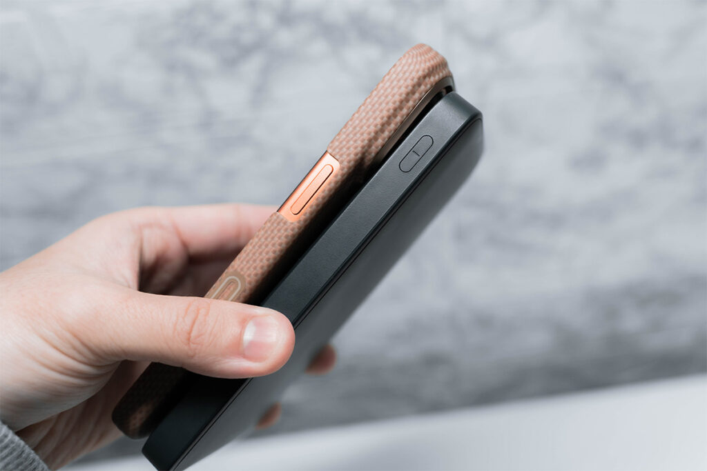 PITAKA 浮光躍金 Edge Case レビュー