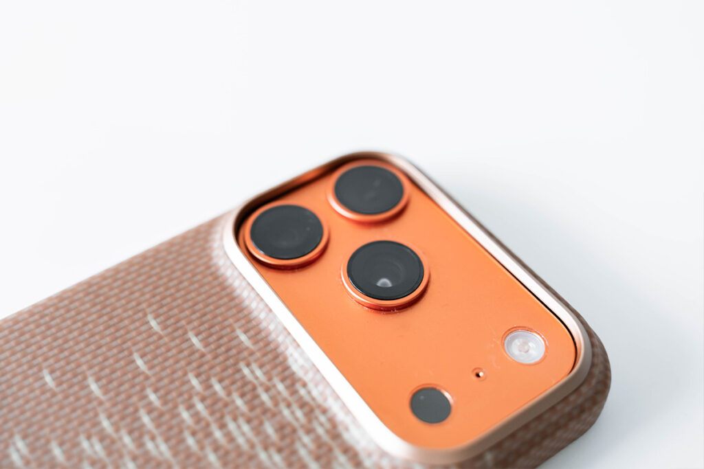 PITAKA 浮光躍金 Edge Case レビュー