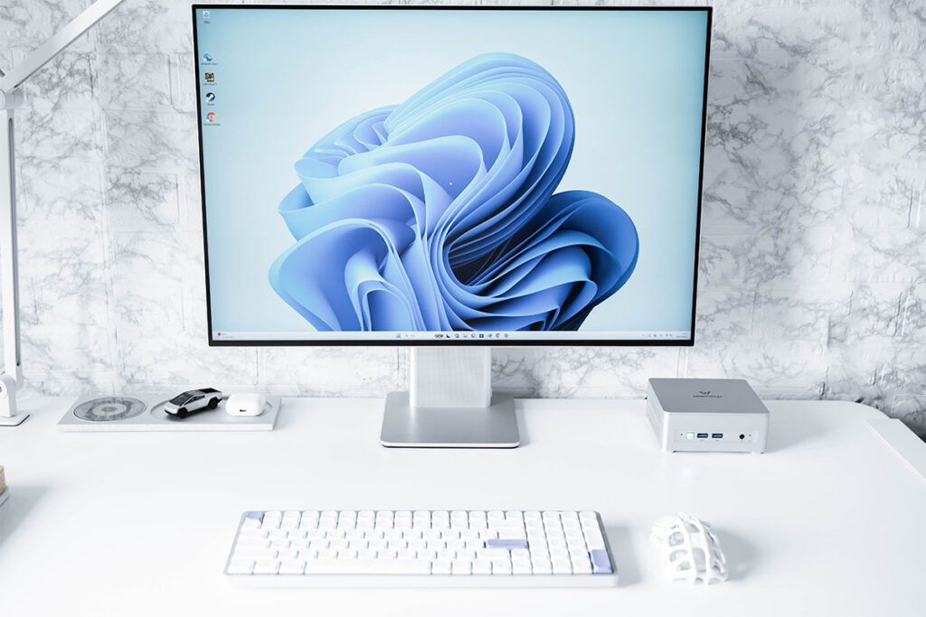 MINISFORUM UM750L Slim レビュー