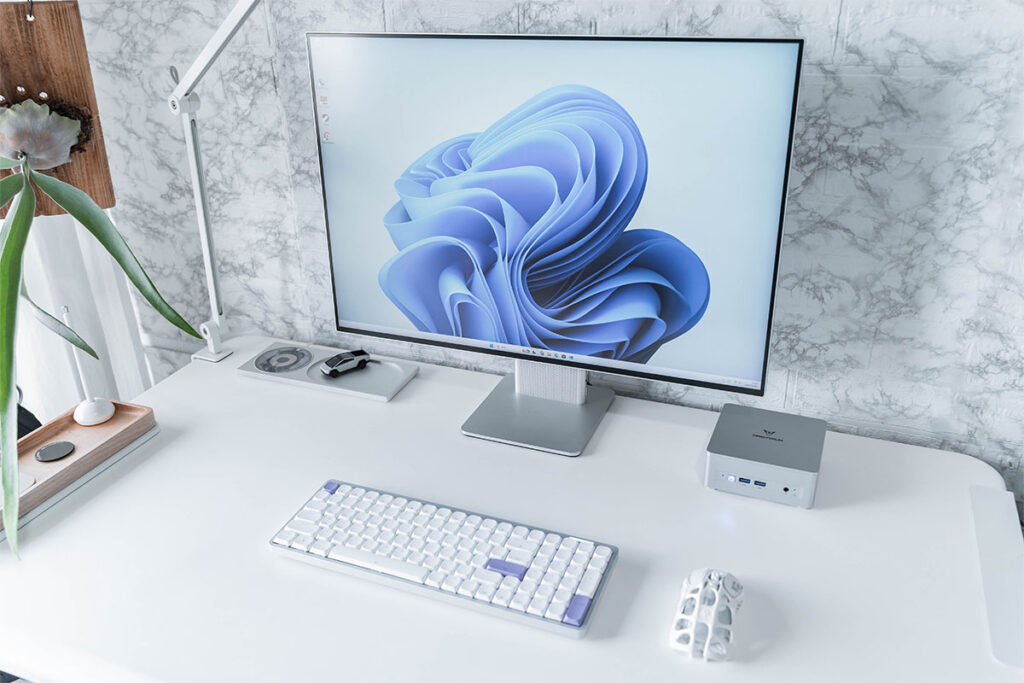 MINISFORUM UM750L Slim レビュー