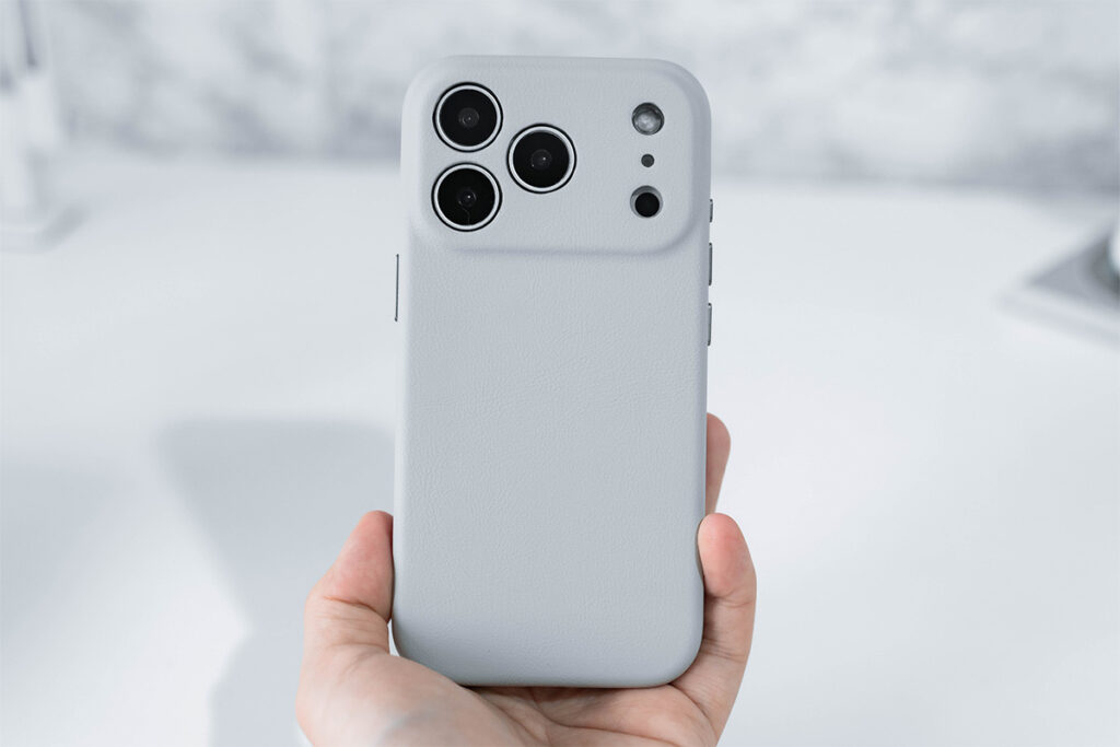 TRINITY iPhone 17 Pro用ケース レビュー