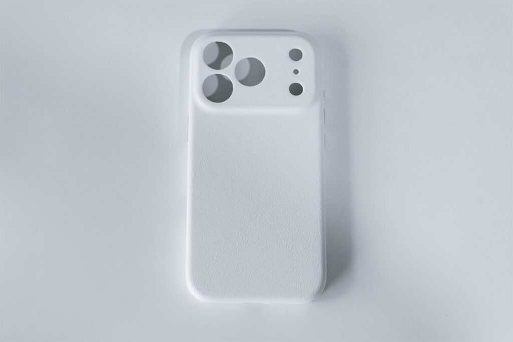 TRINITY iPhone 17 Pro用ケース レビュー