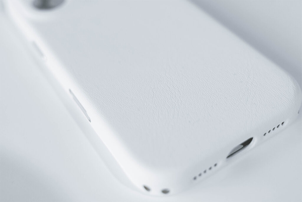 TRINITY iPhone 17 Pro用ケース レビュー