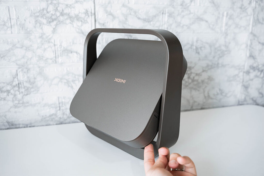 XGIMI Elfin Flip 4K レビュー