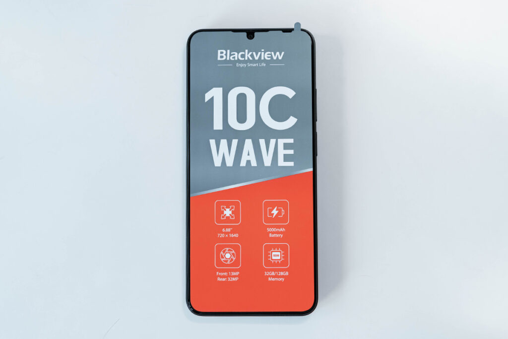 Blackview Wave10C レビュー | 1万円台で購入できる大画面スマホ