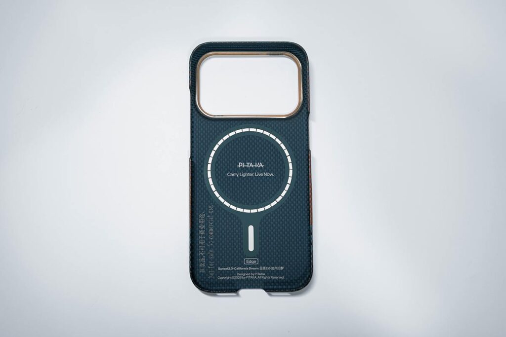 PITAKA Edge Case California Dream レビュー