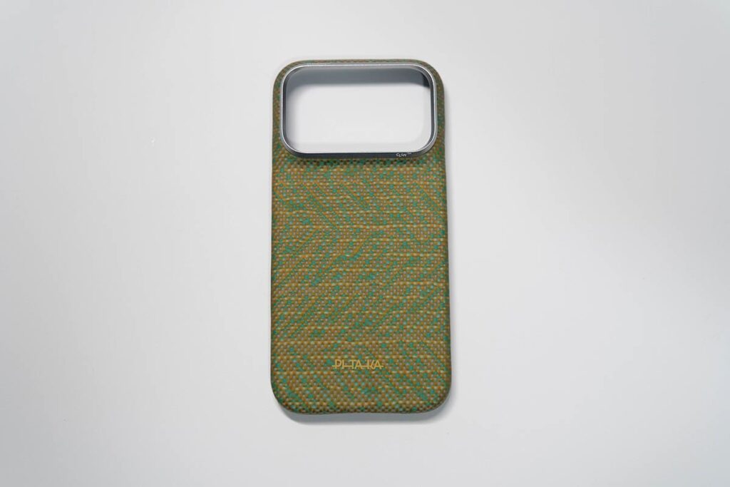 PITAKA Edge Case 麦穂のゆらぎレビュー