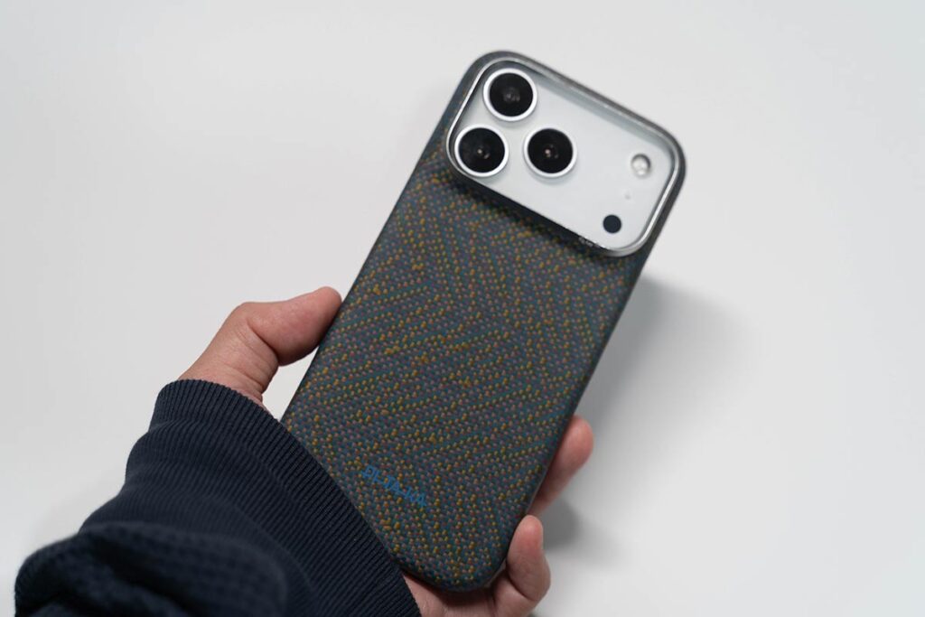PITAKA Edge Case 麦穂のゆらぎレビュー