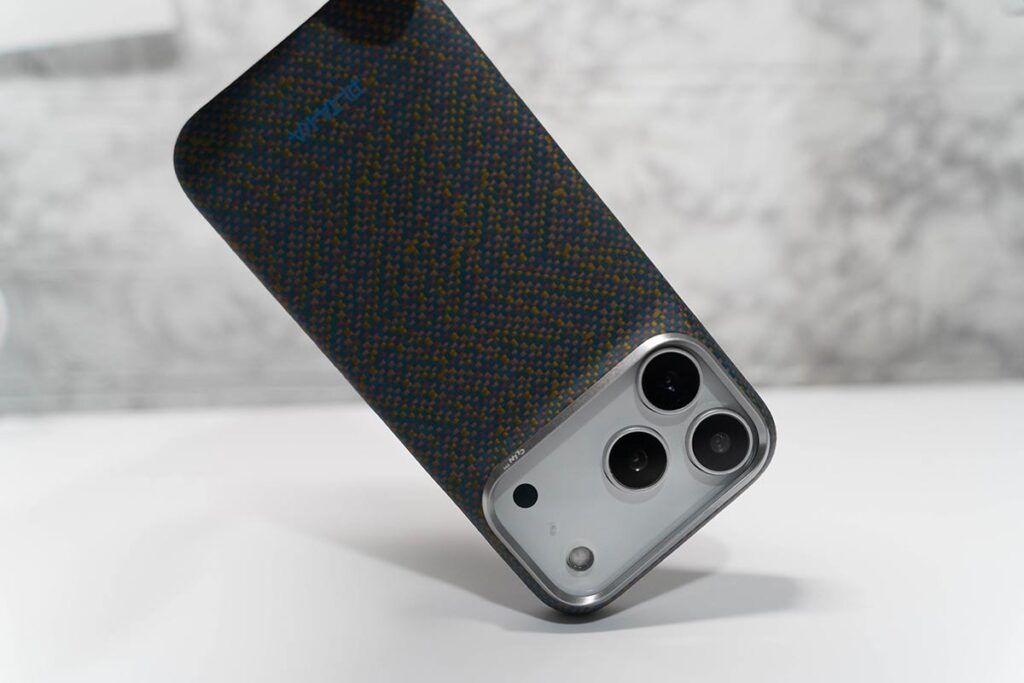 PITAKA Edge Case 麦穂のゆらぎレビュー