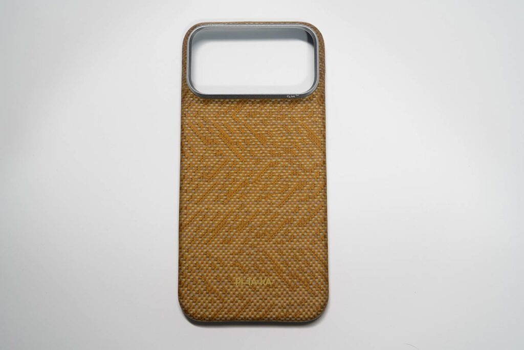 PITAKA Edge Case 麦穂のゆらぎレビュー