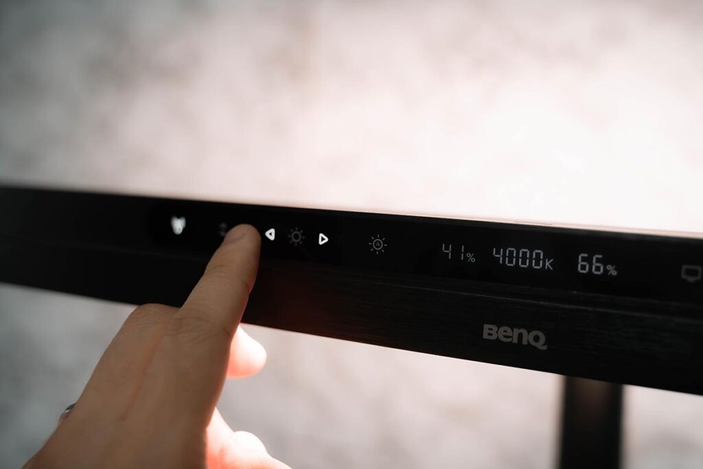 BenQ ScreenBar Max レビュー