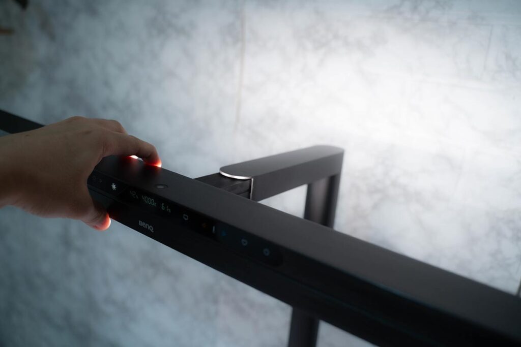 BenQ ScreenBar Max レビュー